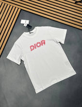 Load image into Gallery viewer, T-shirt