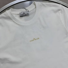 Load image into Gallery viewer, T-shirt