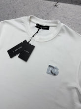 Load image into Gallery viewer, T-shirt