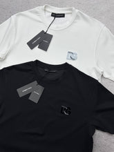 Load image into Gallery viewer, T-shirt