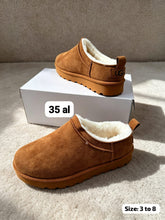 Load image into Gallery viewer, Slipper