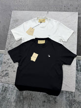 Load image into Gallery viewer, T-shirt