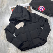 Load image into Gallery viewer, Jacket