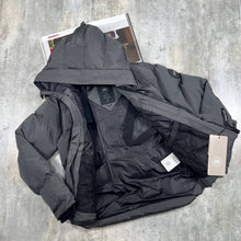 Load image into Gallery viewer, Jacket
