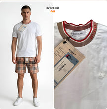 Load image into Gallery viewer, T-shirt