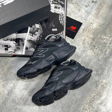 Load image into Gallery viewer, Shoes men