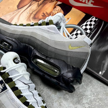 Load image into Gallery viewer, Shoes men