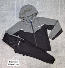 Load image into Gallery viewer, Tracksuit