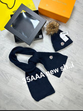 Load image into Gallery viewer, Scarf
