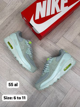 Load image into Gallery viewer, Shoes