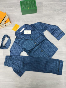 tracksuit
