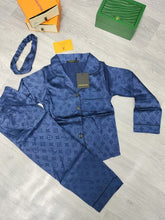 Load image into Gallery viewer, tracksuit