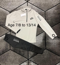 Load image into Gallery viewer, Tracksuit