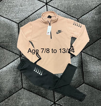 Load image into Gallery viewer, Tracksuit