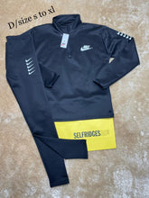 Load image into Gallery viewer, Tracksuit