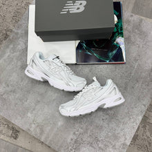 Load image into Gallery viewer, Shoes