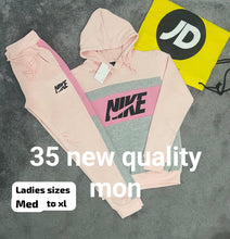 Load image into Gallery viewer, Women Tracksuit