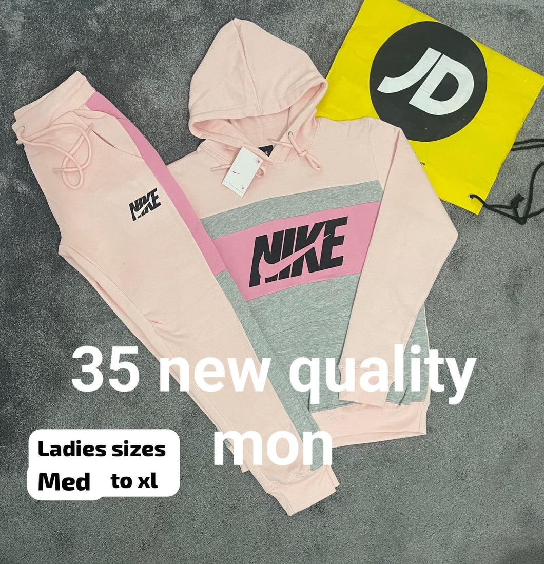Women Tracksuit