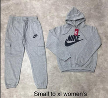 Load image into Gallery viewer, Tracksuit