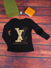 Load image into Gallery viewer, Sweatshirt