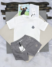 Load image into Gallery viewer, T-shirt