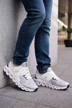 Load image into Gallery viewer, Shoes