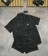 Load image into Gallery viewer, Tshirt