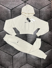 Load image into Gallery viewer, Tracksuit