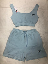 Load image into Gallery viewer, Tshirt