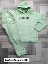 Load image into Gallery viewer, Tracksuit