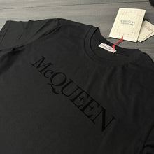 Load image into Gallery viewer, Tshirt