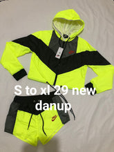 Load image into Gallery viewer, Tracksuit women