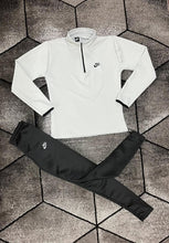Load image into Gallery viewer, Tracksuit