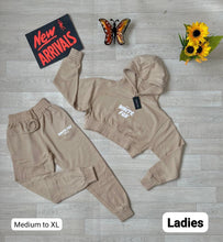 Load image into Gallery viewer, Tracksuit