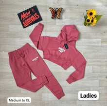 Load image into Gallery viewer, Tracksuit