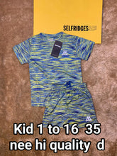 Load image into Gallery viewer, Tshirt