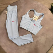 Load image into Gallery viewer, Tracksuit women