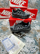 Load image into Gallery viewer, Shoes men