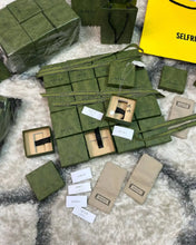 Load image into Gallery viewer, Necklace