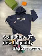 Load image into Gallery viewer, Tracksuit