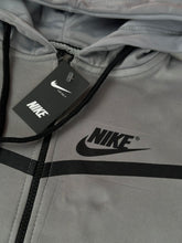 Load image into Gallery viewer, Tracksuit