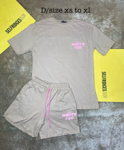Load image into Gallery viewer, Tshirt