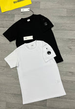 Load image into Gallery viewer, Tshirt