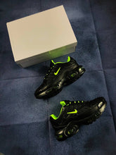 Load image into Gallery viewer, Shoes