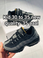 Load image into Gallery viewer, Shoes