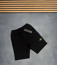 Load image into Gallery viewer, Short