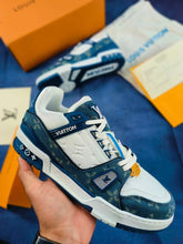 Load image into Gallery viewer, Shoes