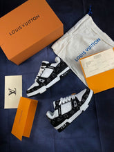 Load image into Gallery viewer, Shoes