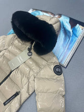Load image into Gallery viewer, Jacket