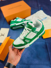 Load image into Gallery viewer, Shoes